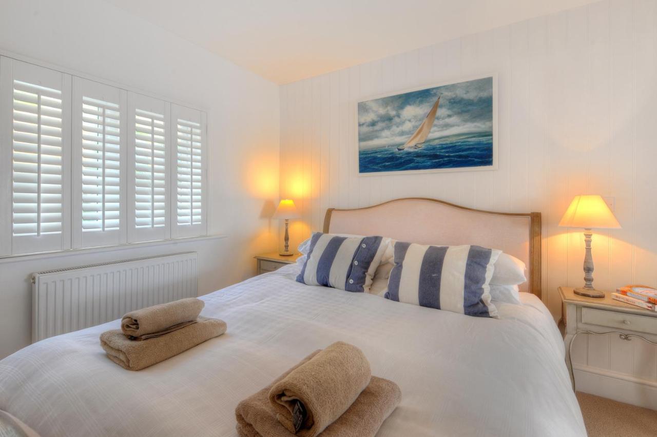 Starfish Apartment Lyme Regis Exterior photo